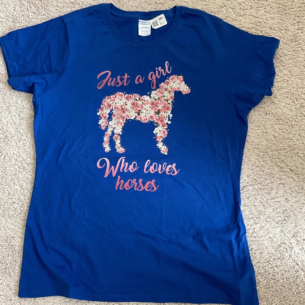 T-shirt Just A Girl Who Loves Horses! With Horse.